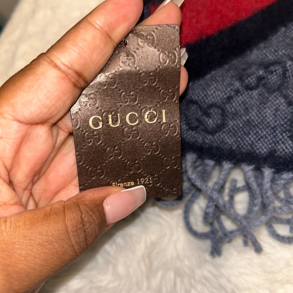 Gucci Blue & Red Scarf- BRAND NEW - Picture 6 of 11